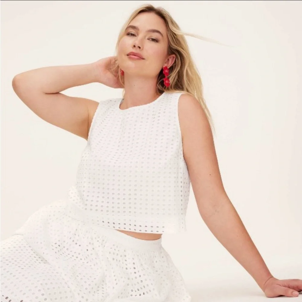 NWT Kate Spade x Target white eyelet shell tank top- XXL